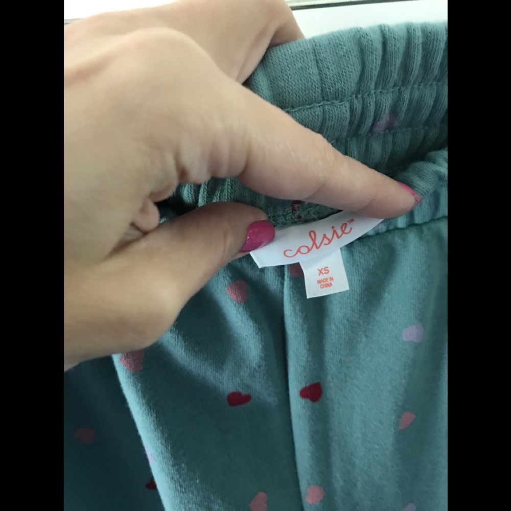 NWT Colsie Valentine’s Day Sweetheart Jogger Sweatsuit Set - Picture 12 of 16
